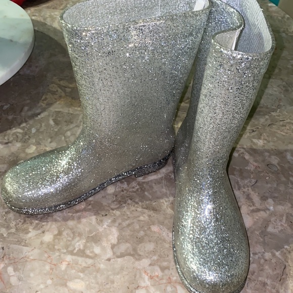 Gym Mark Inc Rain Boots - Picture 2 of 4